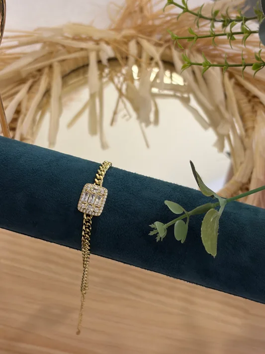 Gold Baget Taşlı Zincir Bileklik