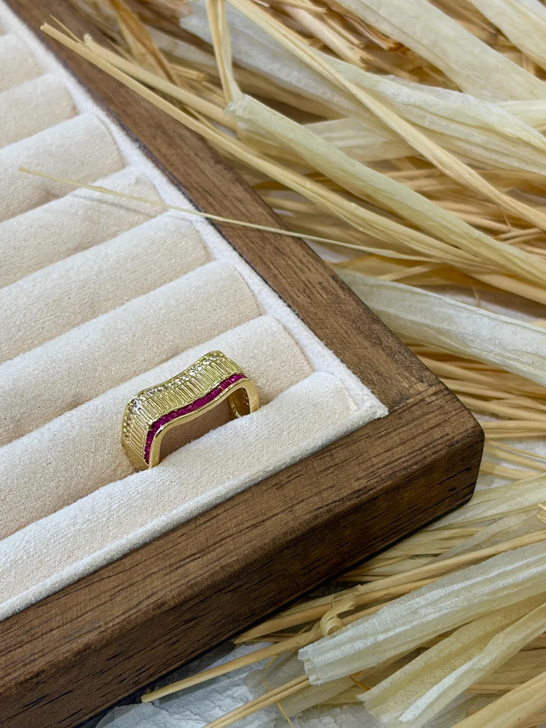 Pembe Gold Zirkon Taş Yüzük — 1. fotoğraf