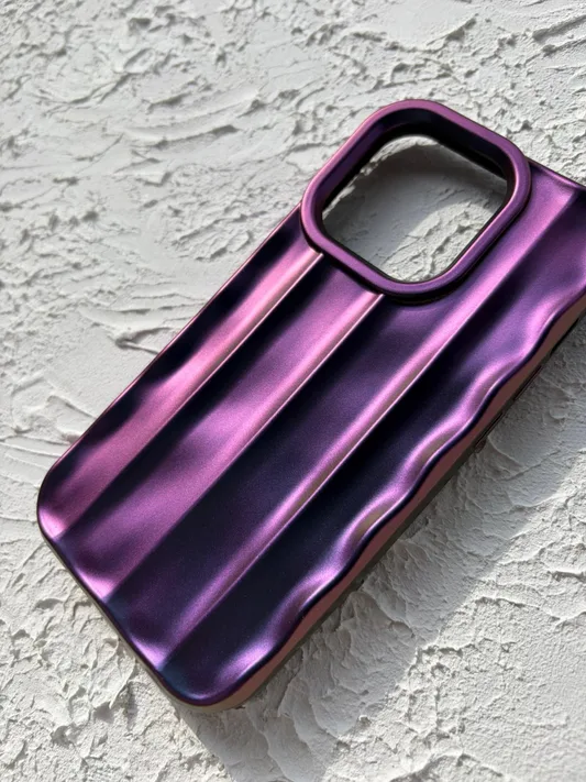 İphone 14 Promax Kabartmalı Hologram Kılıf