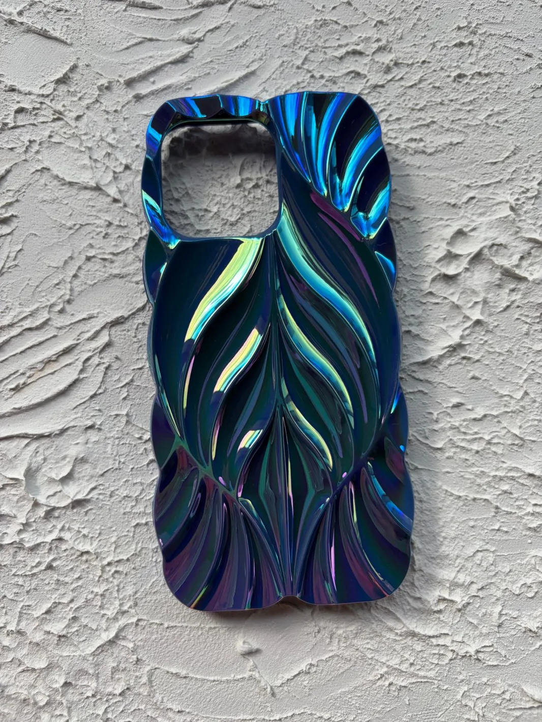 İphone 14 Promax Hologram Yaprak Desen Kılıf (Sarı) — 2. fotoğraf